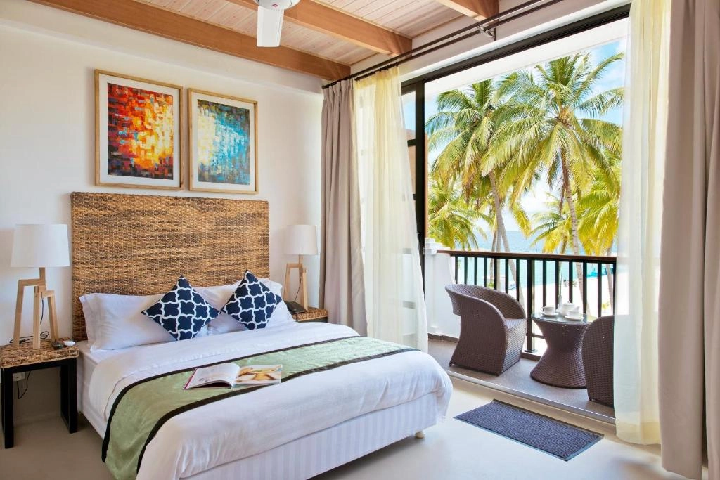 Deluxe Double with Balcony - City View